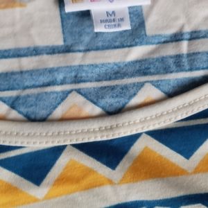 Lularoe top